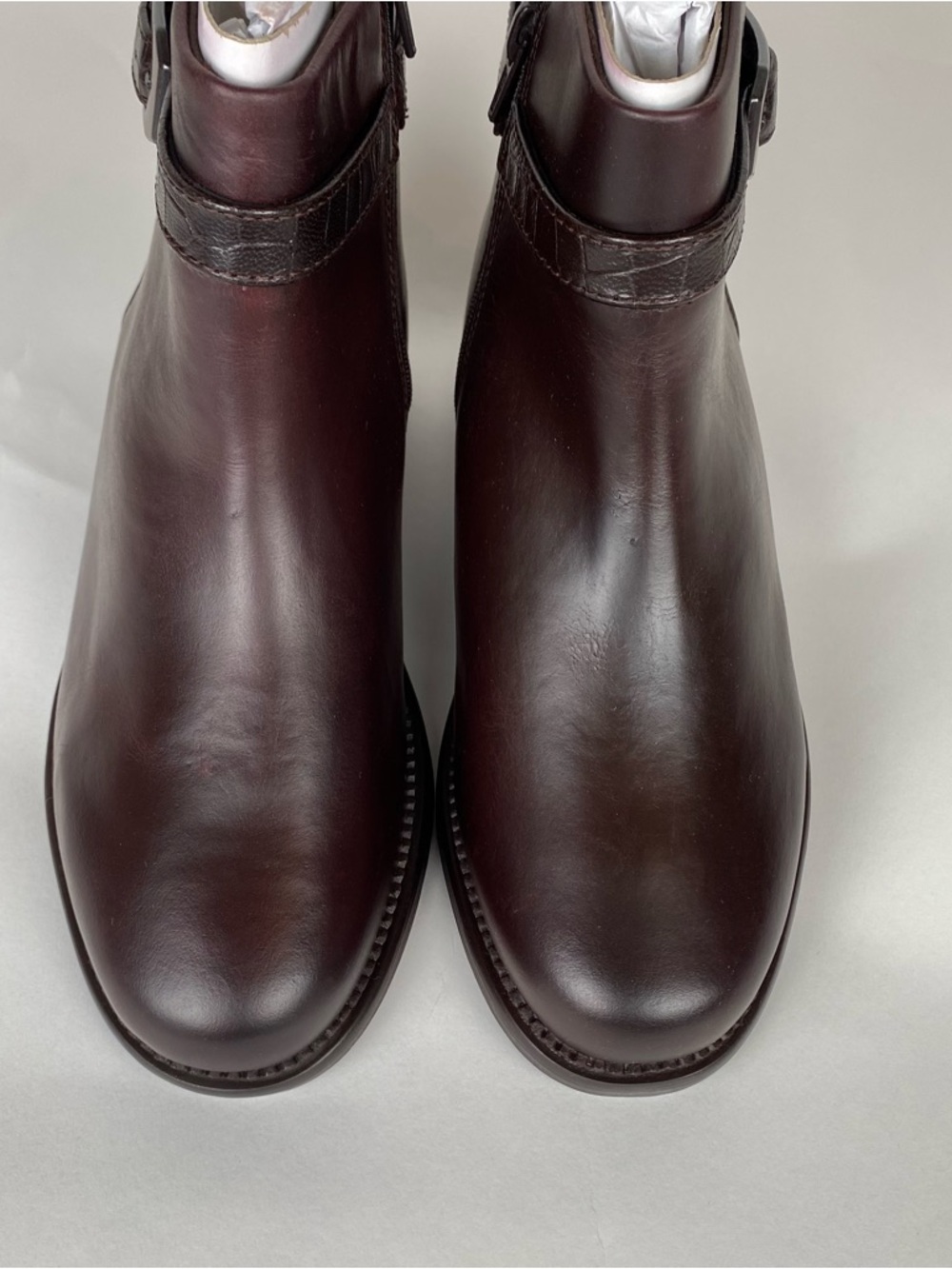 NWT Clarks Women's Maye Grace Bordeaux Leather Ankle Boot‎ - 7 WIDE - Picture 7 of 11